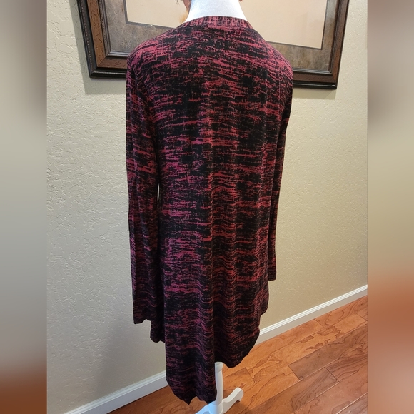 Alembika Asymmetrical Top - Size 1X - Picture 5 of 8